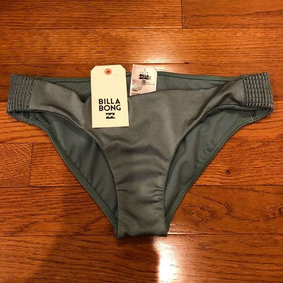 billabong sol searcher bikini
